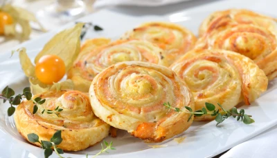 Roulés feuilletés au saumon fumé et boursin