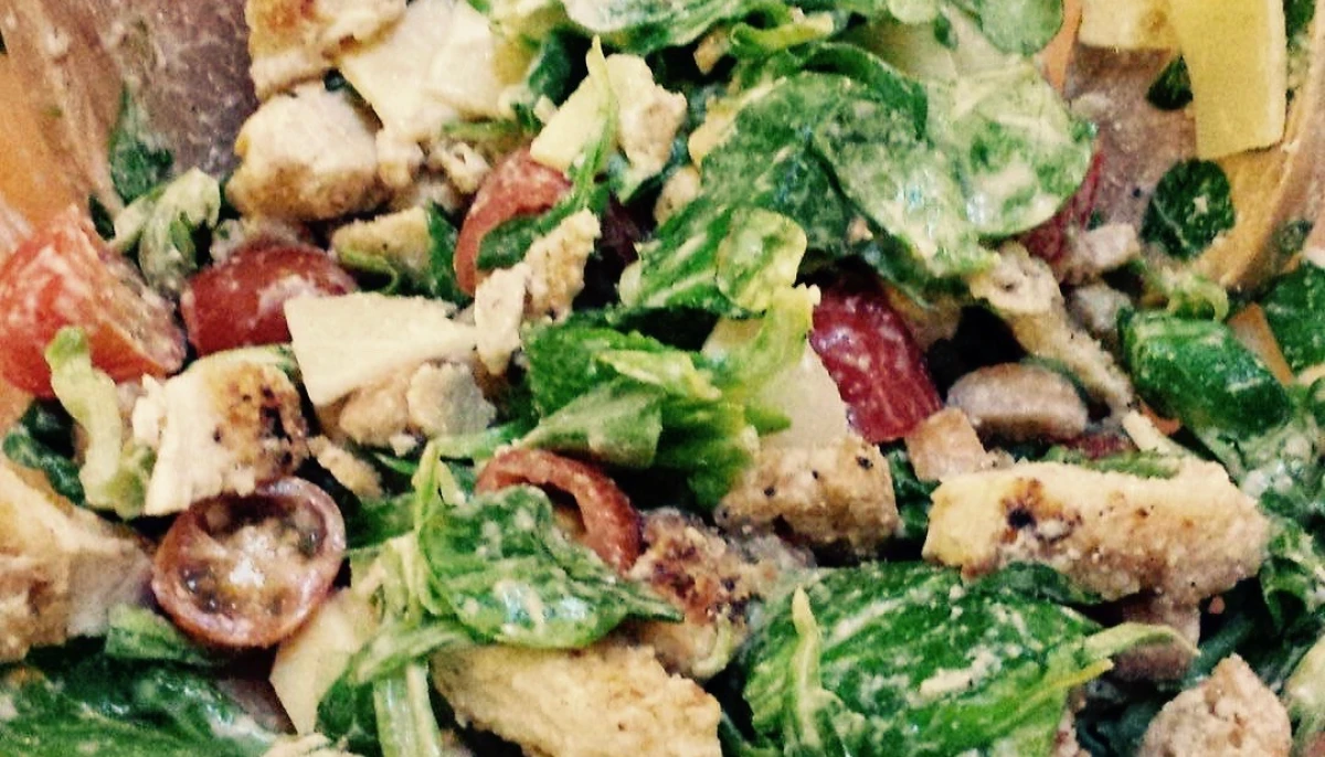 Salade César pour les couche-tard