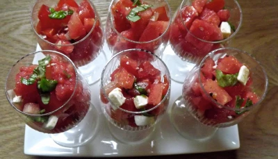 Salade de pastèque, tomate et féta