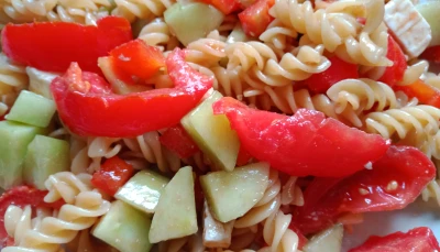 Salade de pâtes vinaigrette à la tapenade