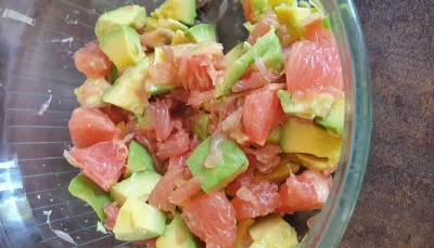 Salade fraîcheur avocat pamplemousse
