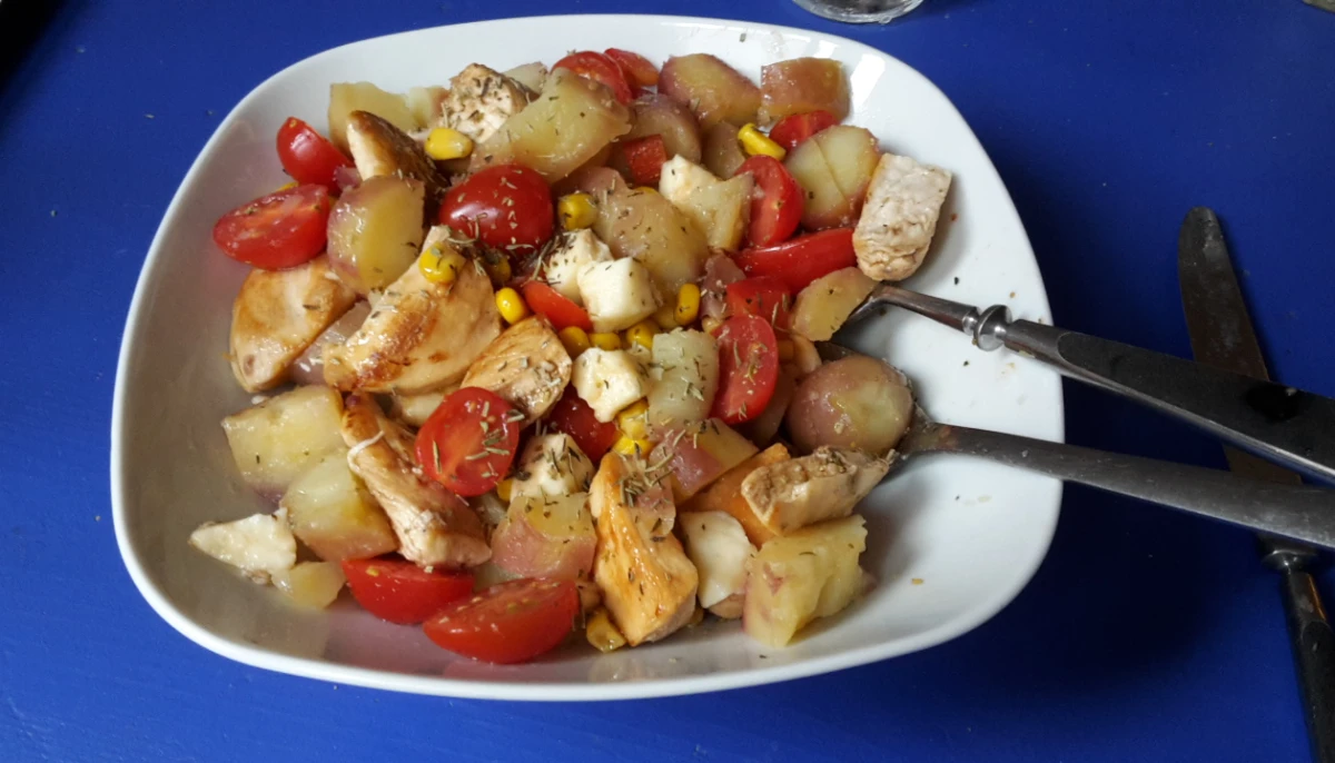Salade poulet pomme de terre de Loulou
