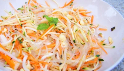 Salade thaï aux carottes