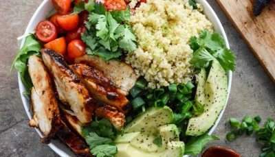 Salalde de poulet, quinoa