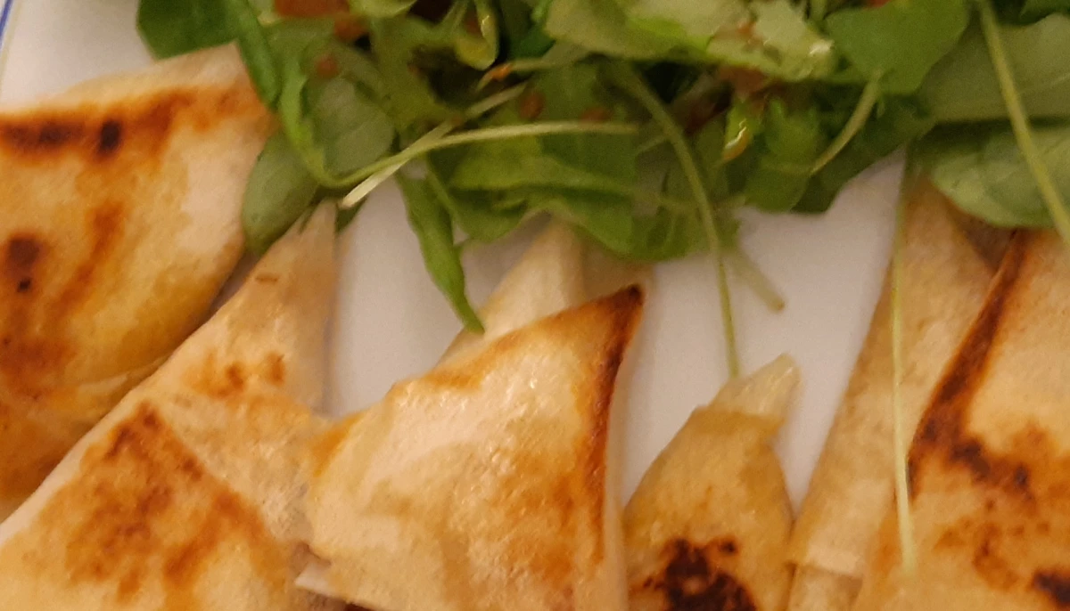 Samossas thon-tomates & Samossas chèvre-miel