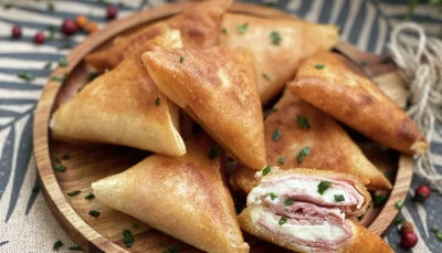 Samoussas au jambon et fromage