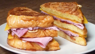 Sandwich de pain perdu