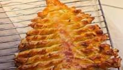 Sapin feuilleté au saumon pour le réveillon