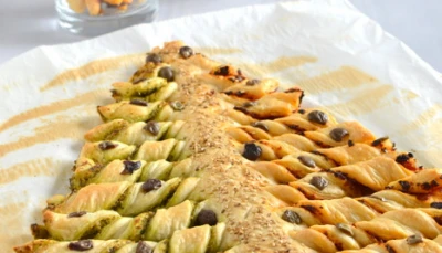 Sapin feuilleté aux 2 pesto