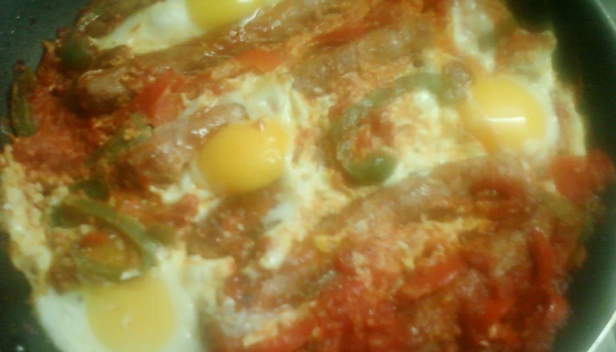 Saucisse à l'espagnol de la mama