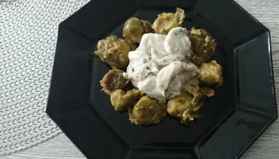 Sauté de dinde persillé aux choux de Bruxelles