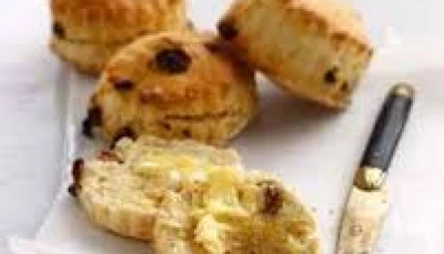 Scones aux pépites de choco et raisins secs