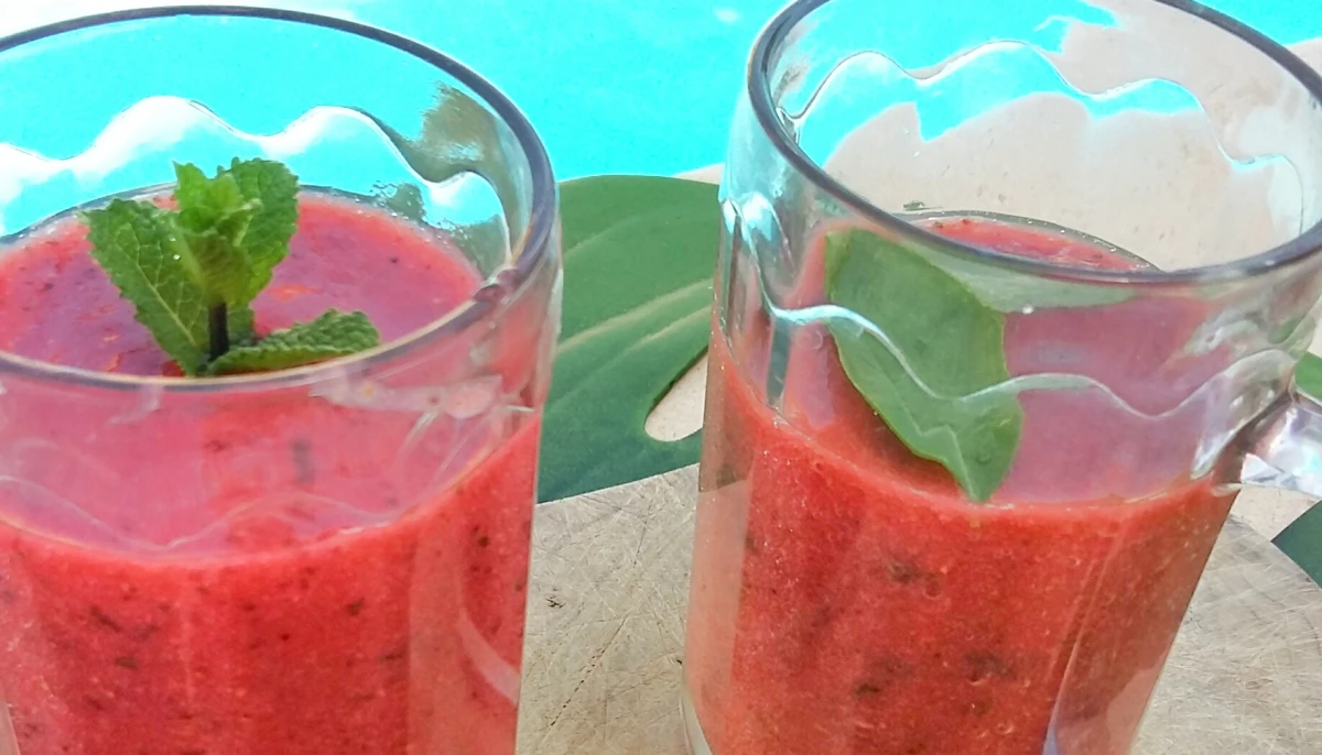 Smoothie Melon Fraise, version menthe ou basilic