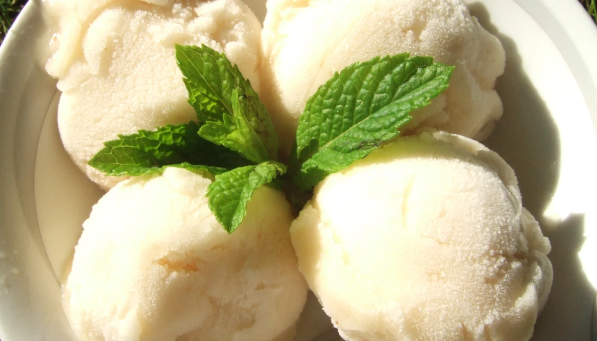 SORBET AUX POIRES ( sans sorbetière)