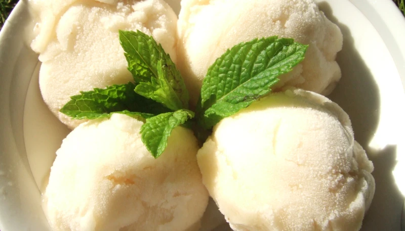 SORBET AUX POIRES ( sans sorbetière)