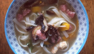 Soupe chinoise aux crevettes (pho)