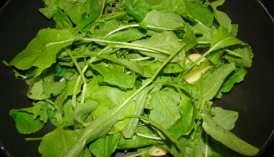 Soupe de fanes de radis