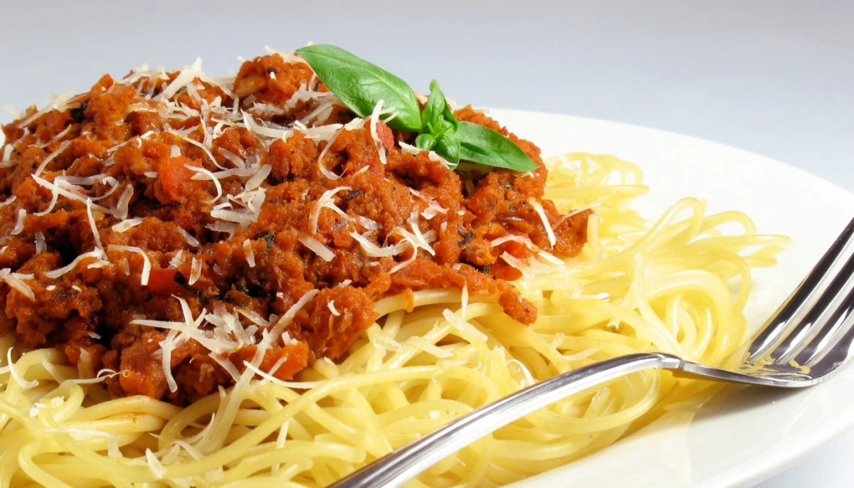 Spaghetti à la napolitaine