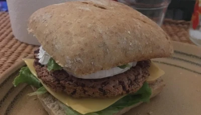 Steaks de haricots rouges.