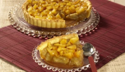 Tarte à la rhubarbe et pomme de mamie