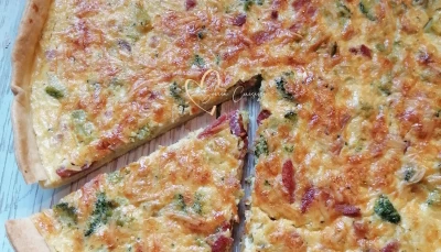 TARTE BROCOLIS ET LARDONS FUMÉS