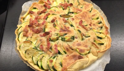 Tarte courgette roquefort