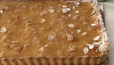 Tarte fine aux poires au sirop