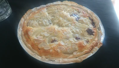 Tarte poires/chocolat/amandes effilées