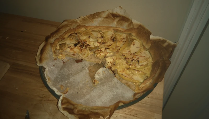 Tarte salée/sucrée, pomme thon et miel