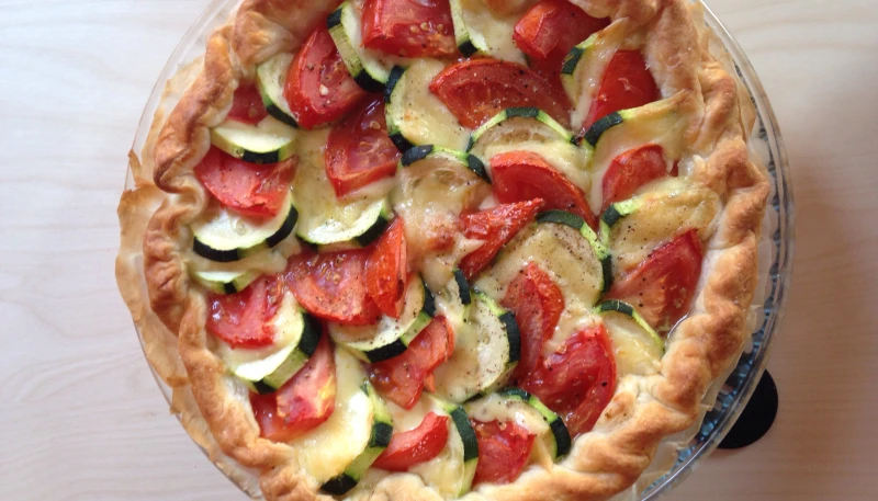 Tarte tomate-courgette-mozza