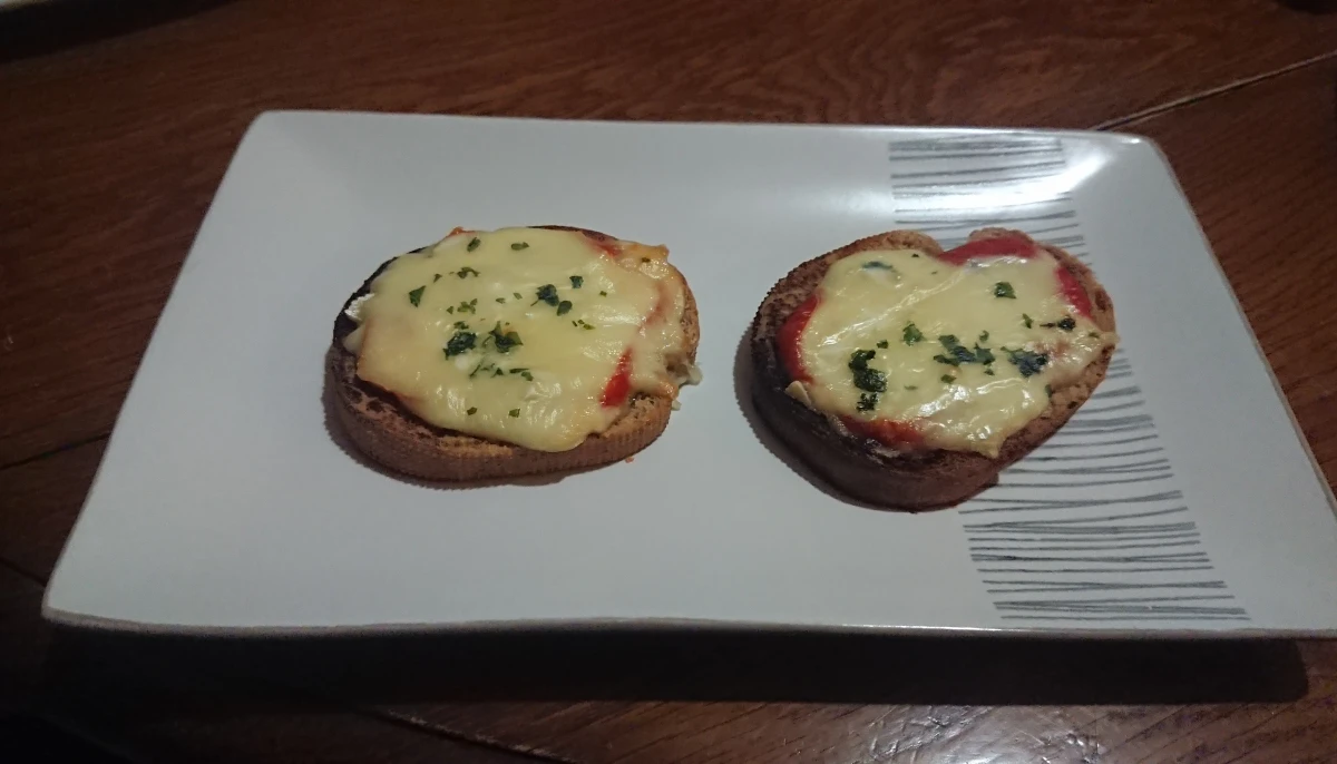 Tartines tomates/raclette