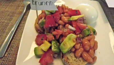 Toast Beans et salsa d’avocat