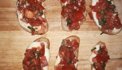 Toast tomates mozzarella