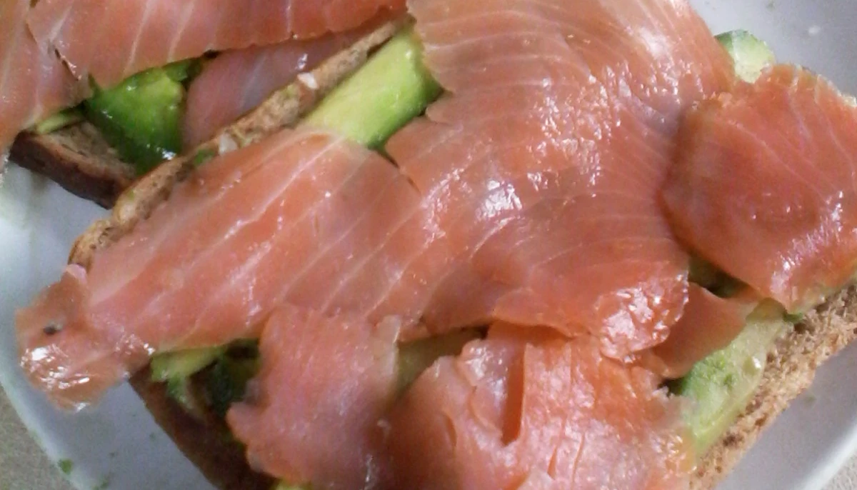 Toasts avocat & saumon fumé