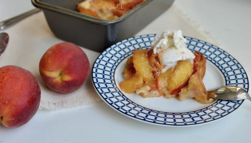 Tourte aux pêches (peach cobbler)