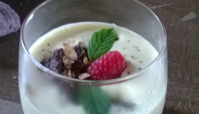 Verrines Framboise, crème et feuillantine choco