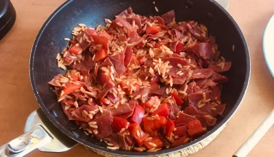 Viande des grisons aux poivrons sauce tomate