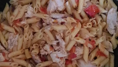 Wok poulet penne