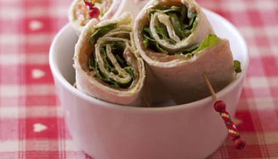 Wraps au guacamole ,au saumon fumé et roquette