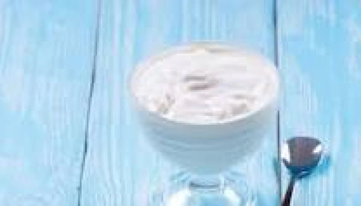 Yaourts à l'eau de rose ( avec yaourtière)