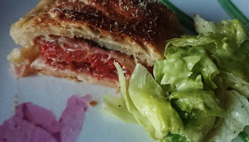 Feuilleté tressé au jambon fumé