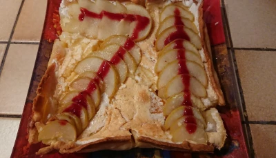 Gâteau citron, meringue et poire