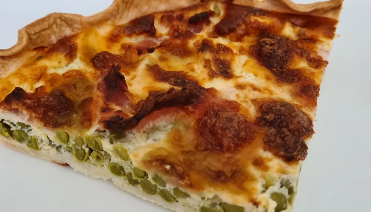 Quiche petit pois, lard et mozza
