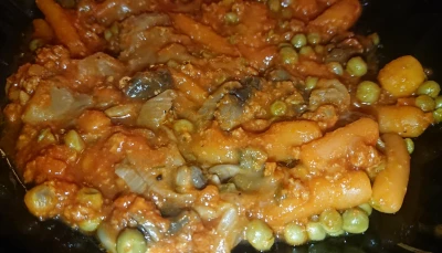 Poêlée express aux légumes et sauce tomate