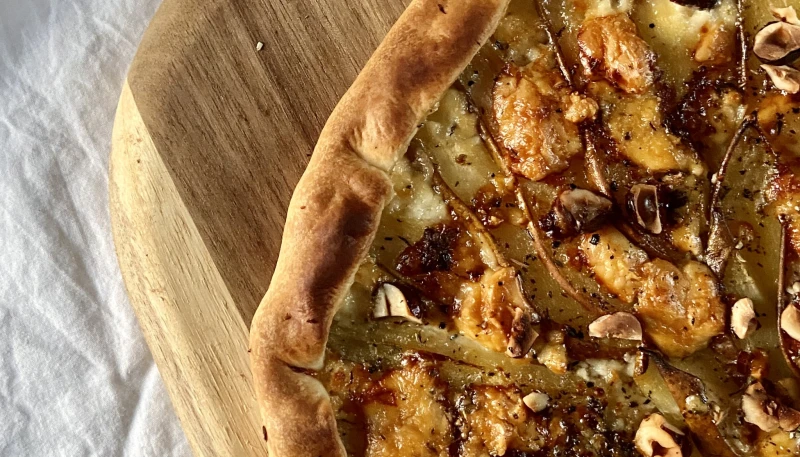 Tarte rustique aux poires et bleu