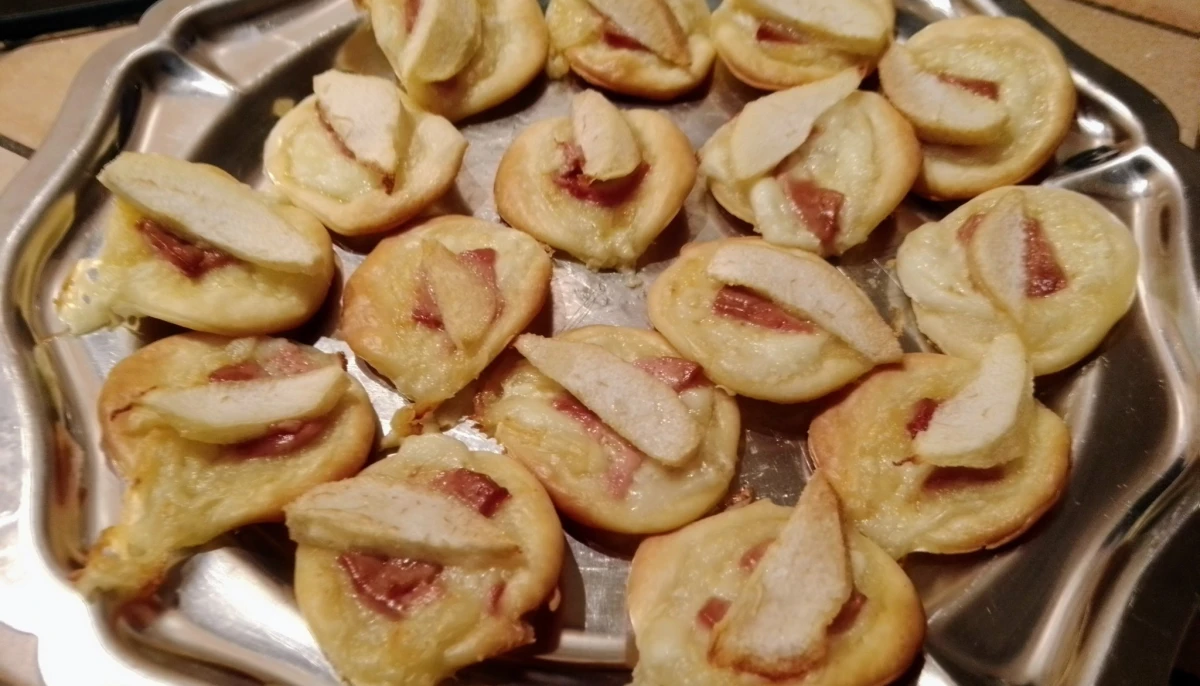 Bouchées sucrées/salées aux poires