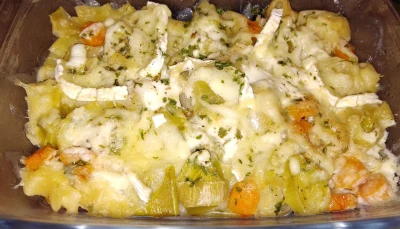 Gratin au chèvre, poireaux et carottes