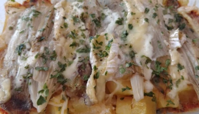 Gratin d'endives, pommes de terre et camembert