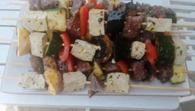 Brochettes au tofu et boeuf
