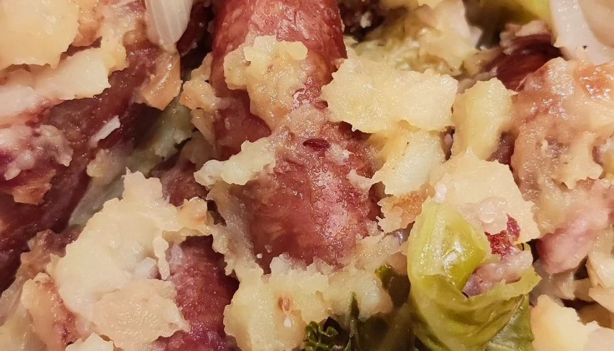 Potée chou pomme de terre saucisses